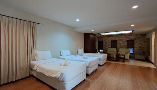Family Studio