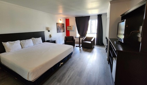 Superior Suite, 1 King Bed, Non Smoking