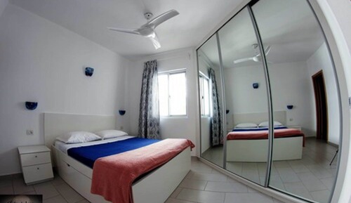 Comfort Penthouse, 1 Bedroom, Non Smoking, Partial Ocean View