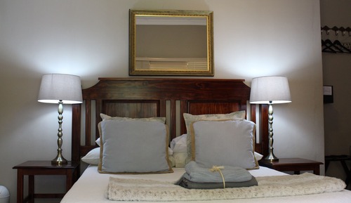 Comfort Room, 1 Bedroom (Queen Room)