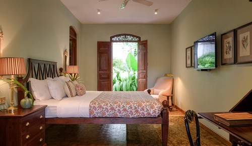Superior Suite 4 (Anithra) 