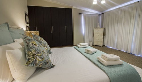 Beach House @ Tulip Ave 