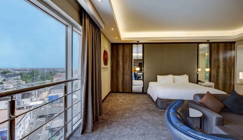 Royal Suite, 4 Bedrooms (Lounge Access)