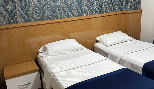 Economy Suite