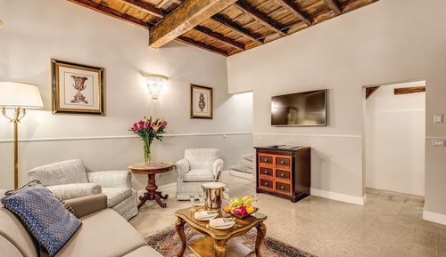 Deluxe Suite, 1 King Bed