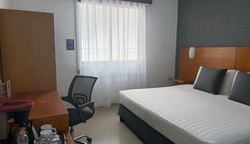 Room, 1 King Bed, Non Smoking