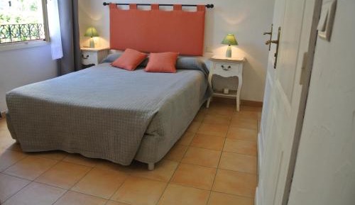 Classic Single Room
