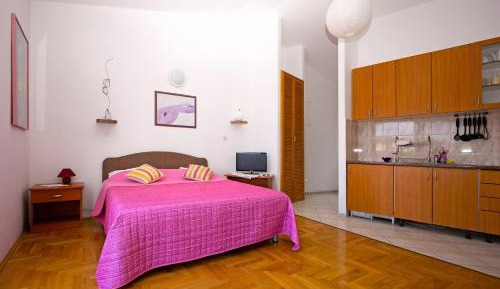 Studio with Sea View