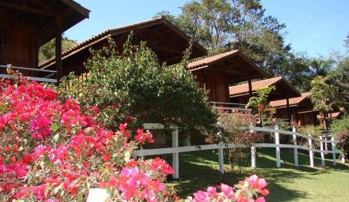 Apartment with Mountain View