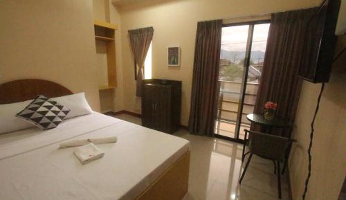 Queen Room with Balcony