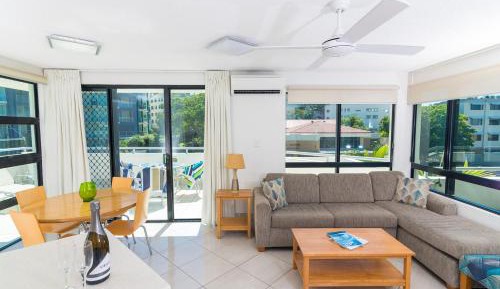 Superior One-Bedroom Apartment