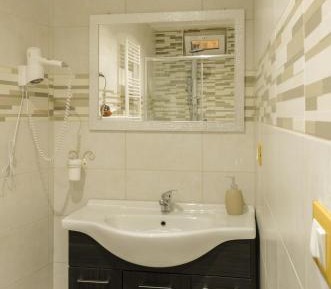 Single Room with Private Bathroom
