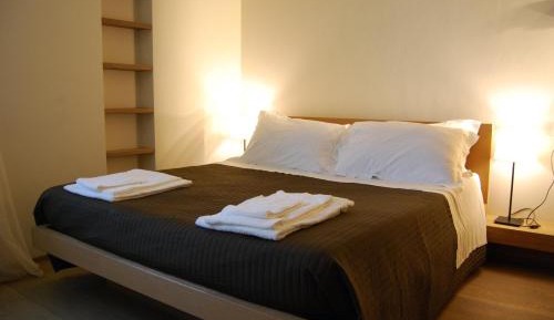 One Bedroom Apartment