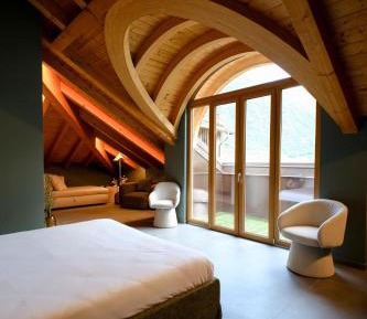 Junior Suite with Mountain View