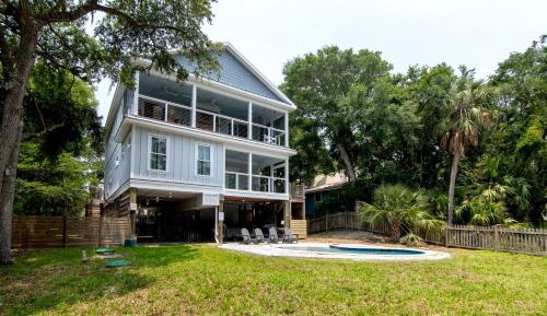 Four-Bedroom Holiday Home