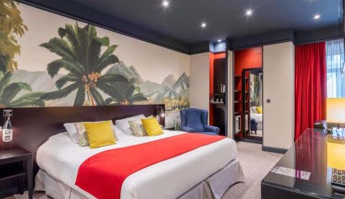 Suite with One Double Bed
