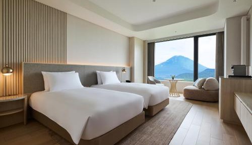 Superior Room, Mt. Yotei View, Twin