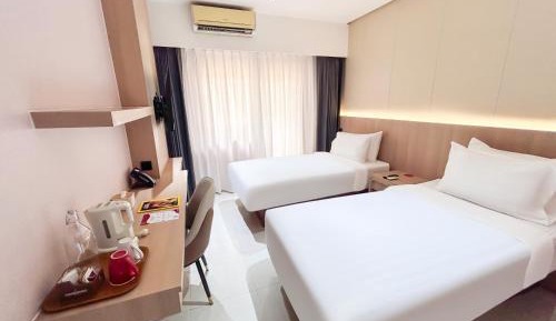 Twin Room with Balcony