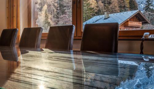 One-Bedroom Apartment with Balcony and Mountain View  