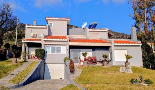 Villa with Sea View