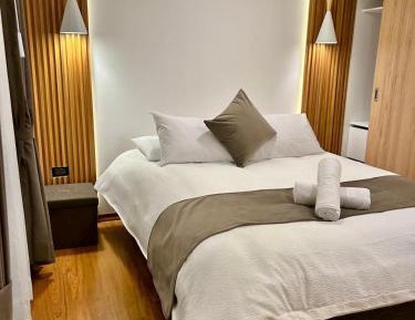 Queen Room with Garden View