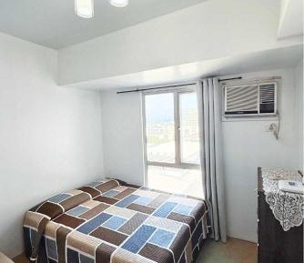 Studio with Sofa Bed