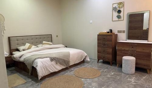 Queen Room with Garden View