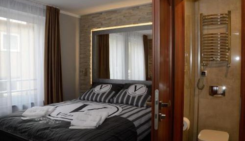 Single Room with Garden View