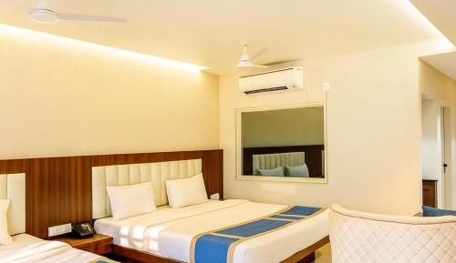 Deluxe Quadruple Room