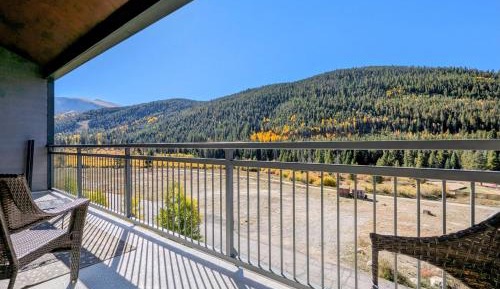 Two-Bedroom Apartment with Balcony