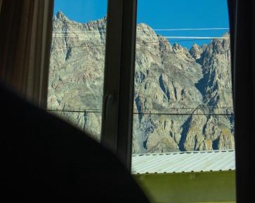 Twin Room with Mountain View