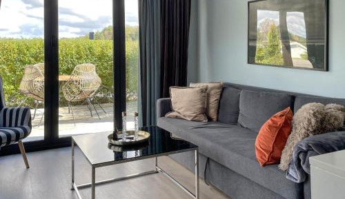 One-Bedroom Holiday Home