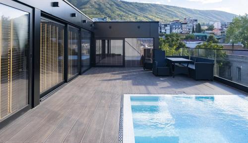 Penthouse Apartment