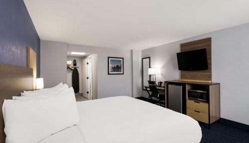 King Room - Non-Smoking