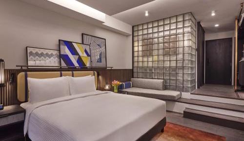 Club Residence, 1 King Bed, Lounge Access
