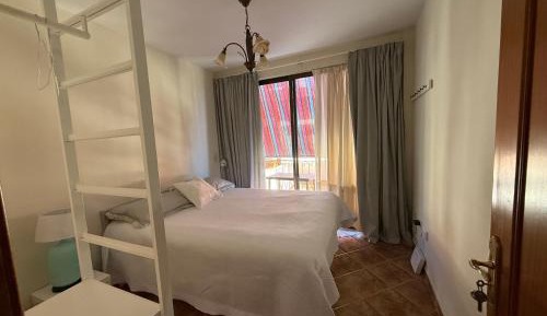 Standard Double Room with Shared Bathroom