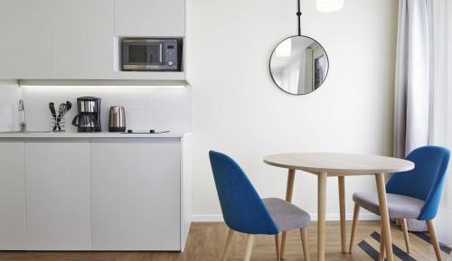 Studio (2 Adults)