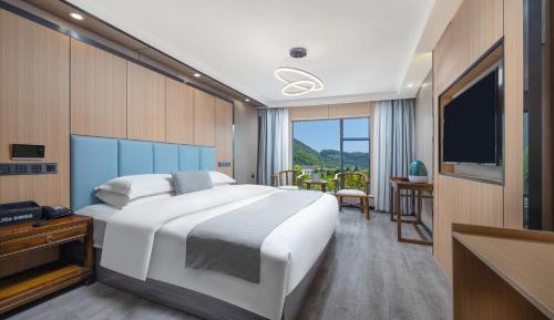 River View Queen Room