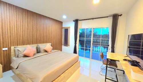 Superior King Room