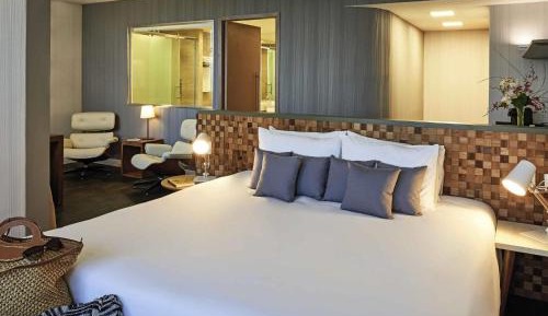 King Suite with Sea View