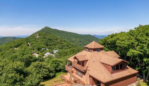 Four-Bedroom Vacation Home