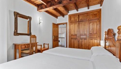 Superior Apartment with Balcony