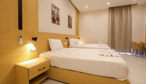 Suite with City View