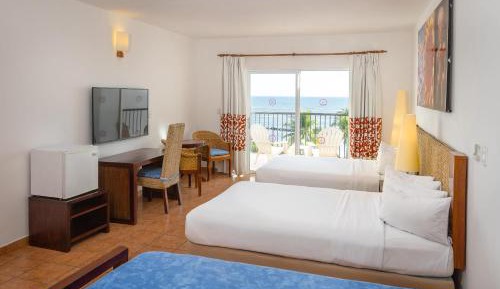 Superior Queen Room with Two Queen Beds