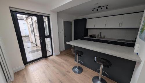 Double Room with Shared Toilet