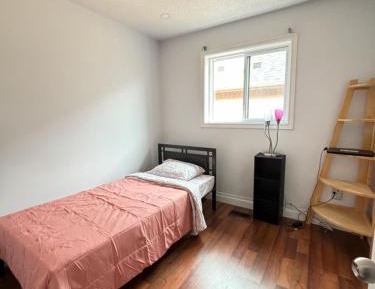 Small Twin Room