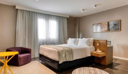 Luxury Suite