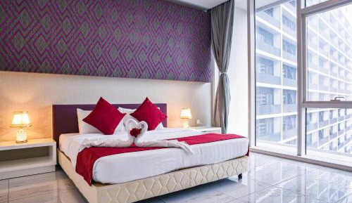 Two-Bedroom Apartment with City View