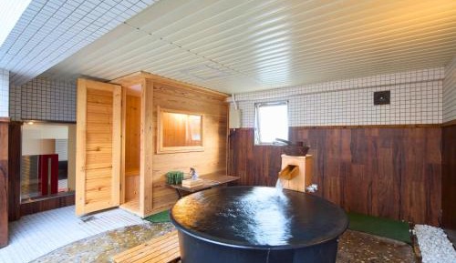 Family Room with Sauna