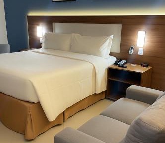 Standard King Room - Top Floor